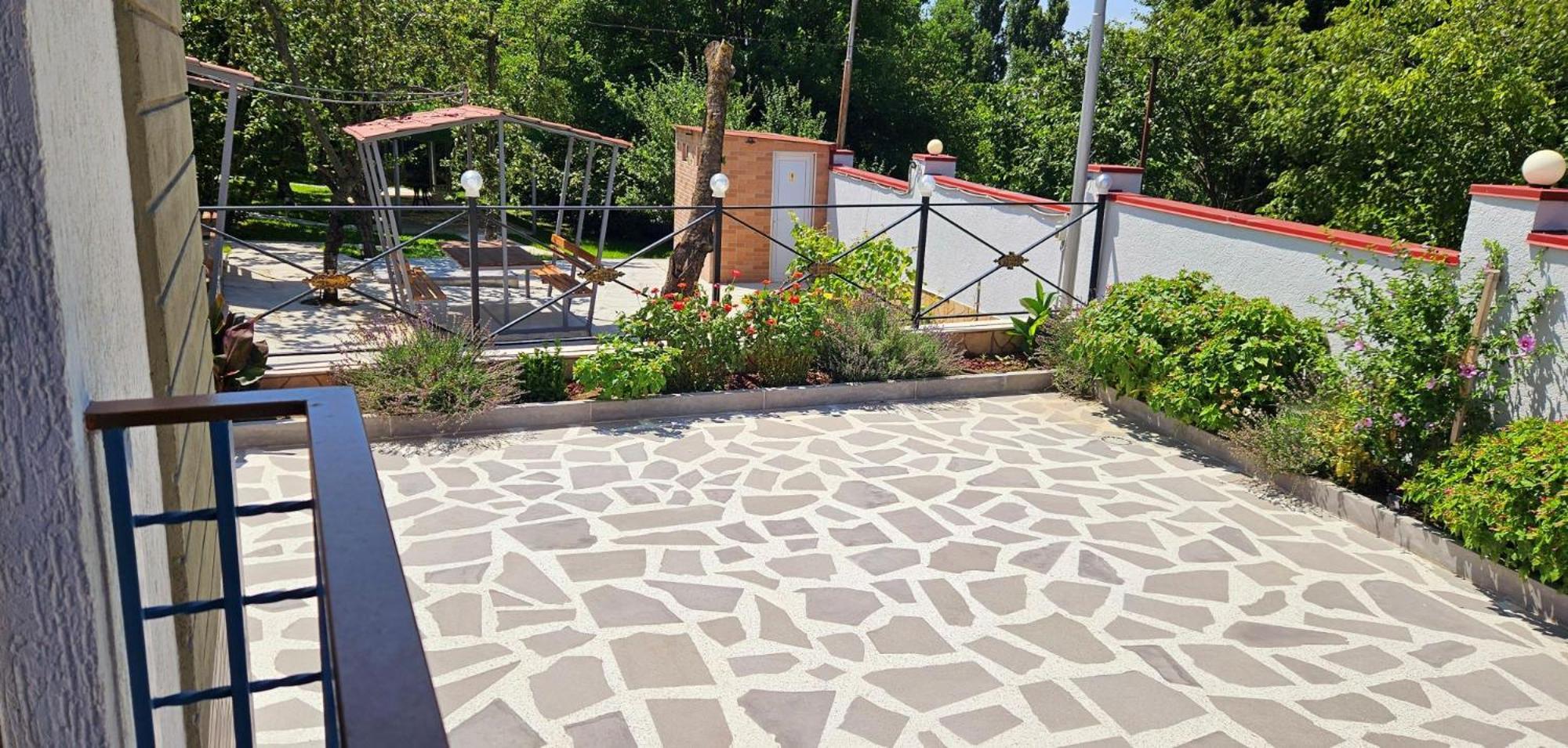 Sierra Hotel Tbilisi ภายนอก รูปภาพ