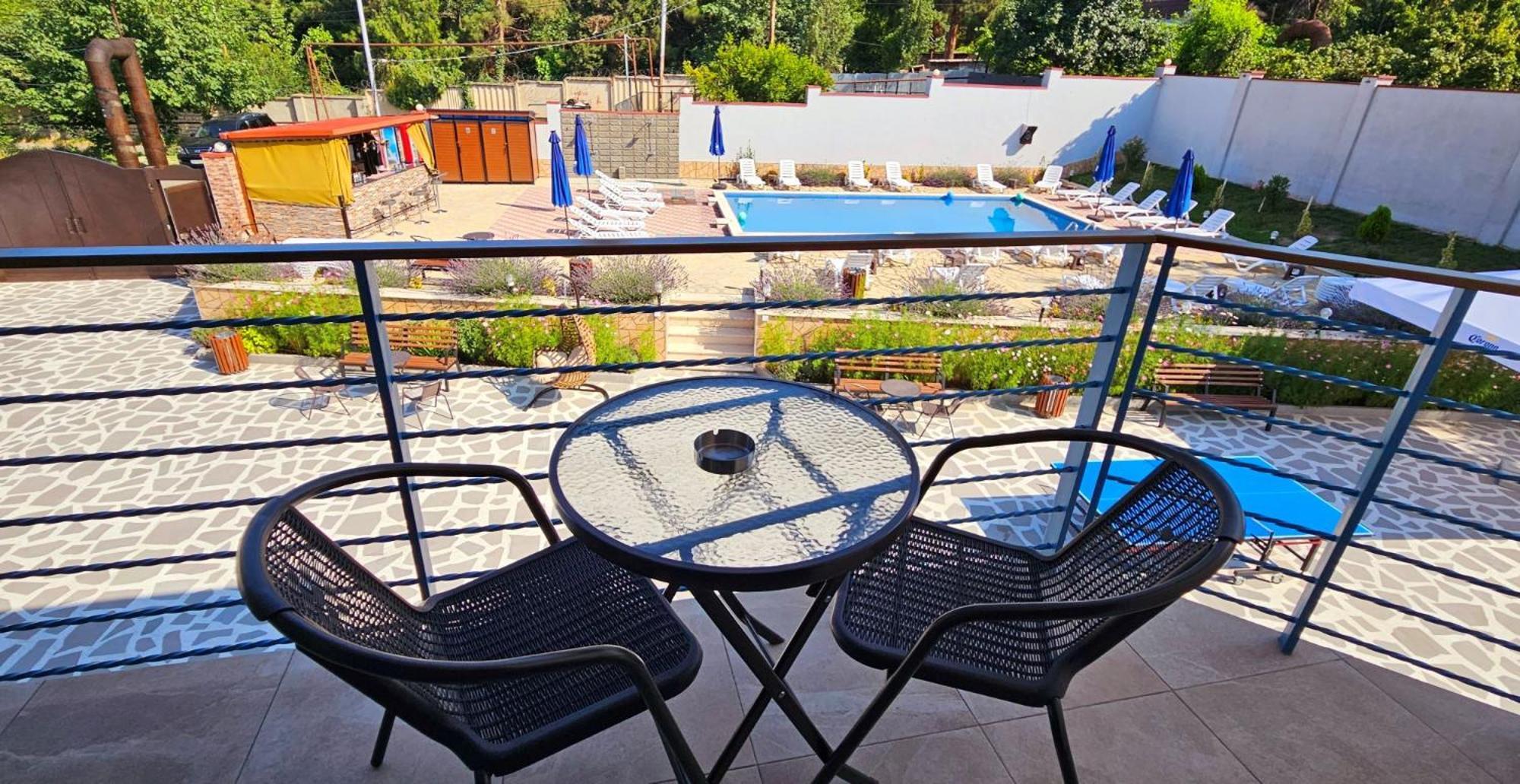 Sierra Hotel Tbilisi ภายนอก รูปภาพ
