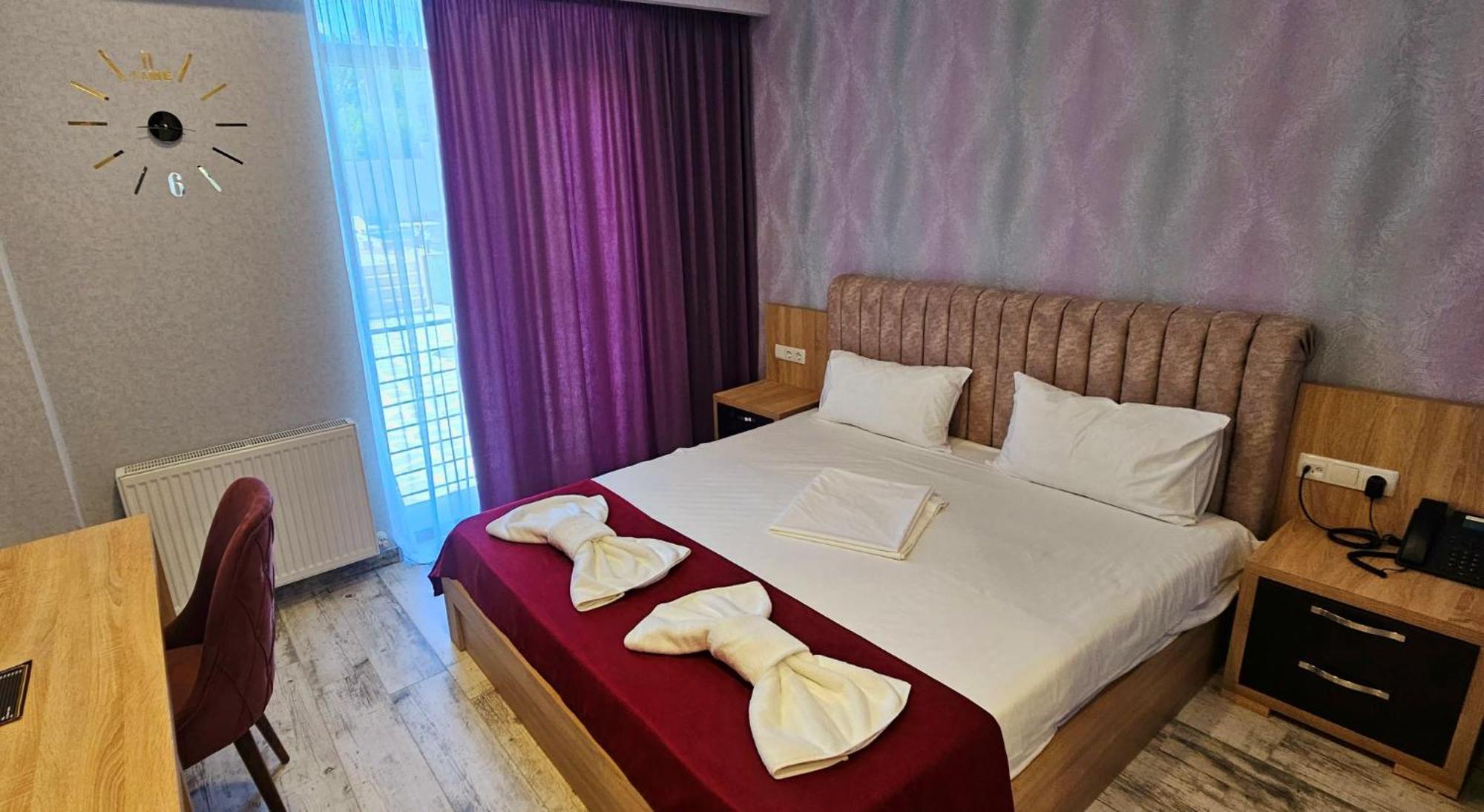 Sierra Hotel Tbilisi ภายนอก รูปภาพ